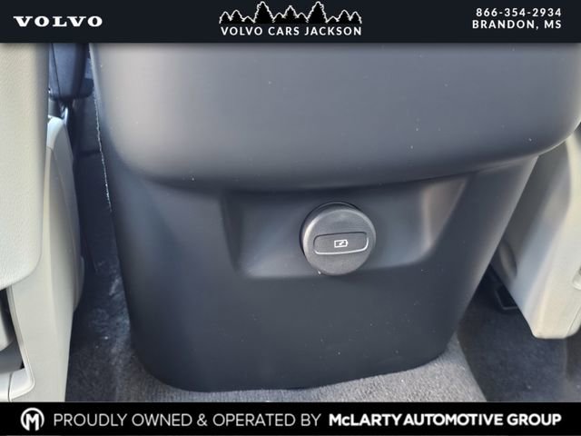 New 2026 Volvo XC90 B6 Ultra w/ Protection Package image 20