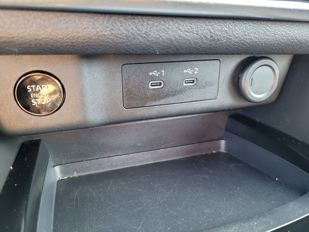 Used 2024 Nissan Rogue SV image 20