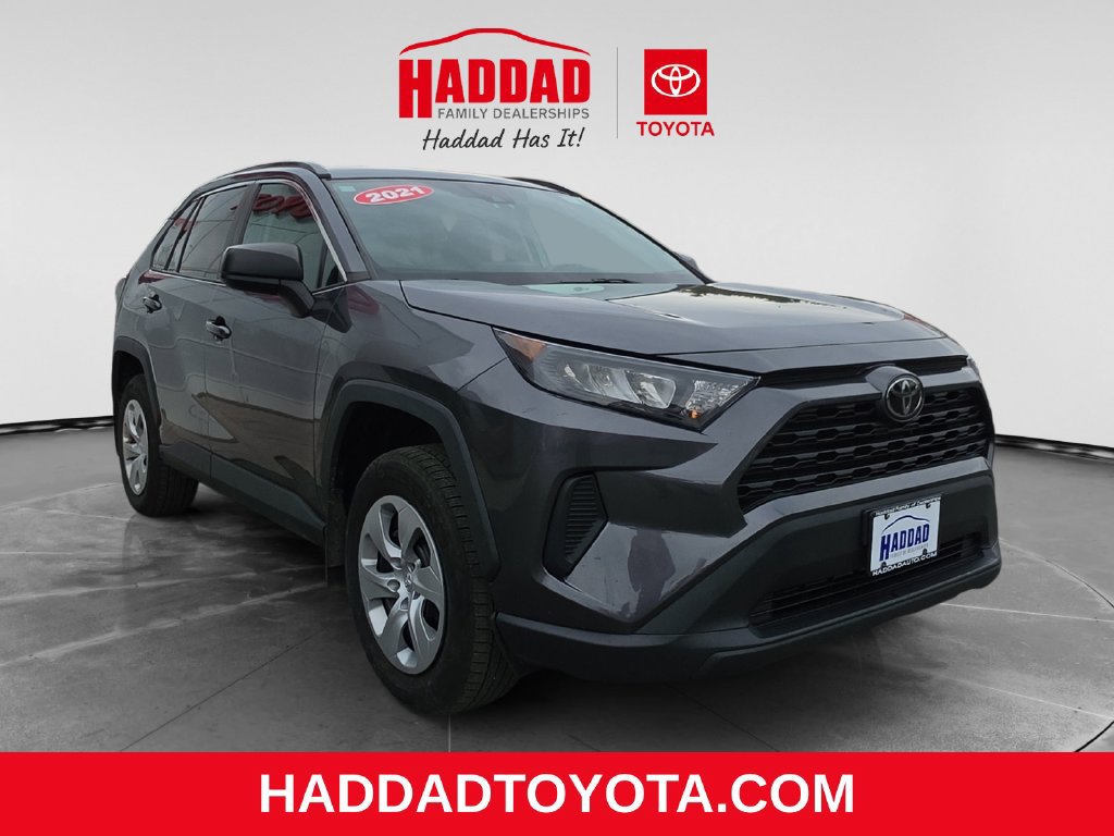 Used 2021 Toyota RAV4 LE AWD/4WD image 8