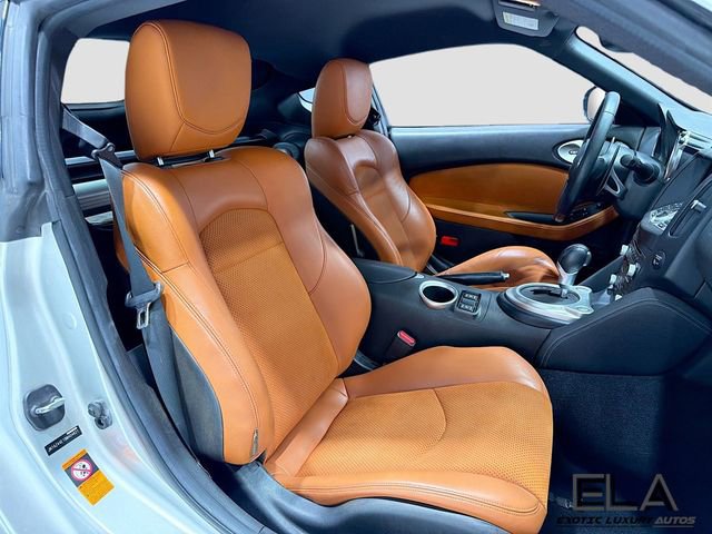 Used 2009 Nissan 370Z Touring image 29