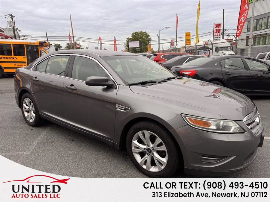 Used 2012 Ford Taurus SEL