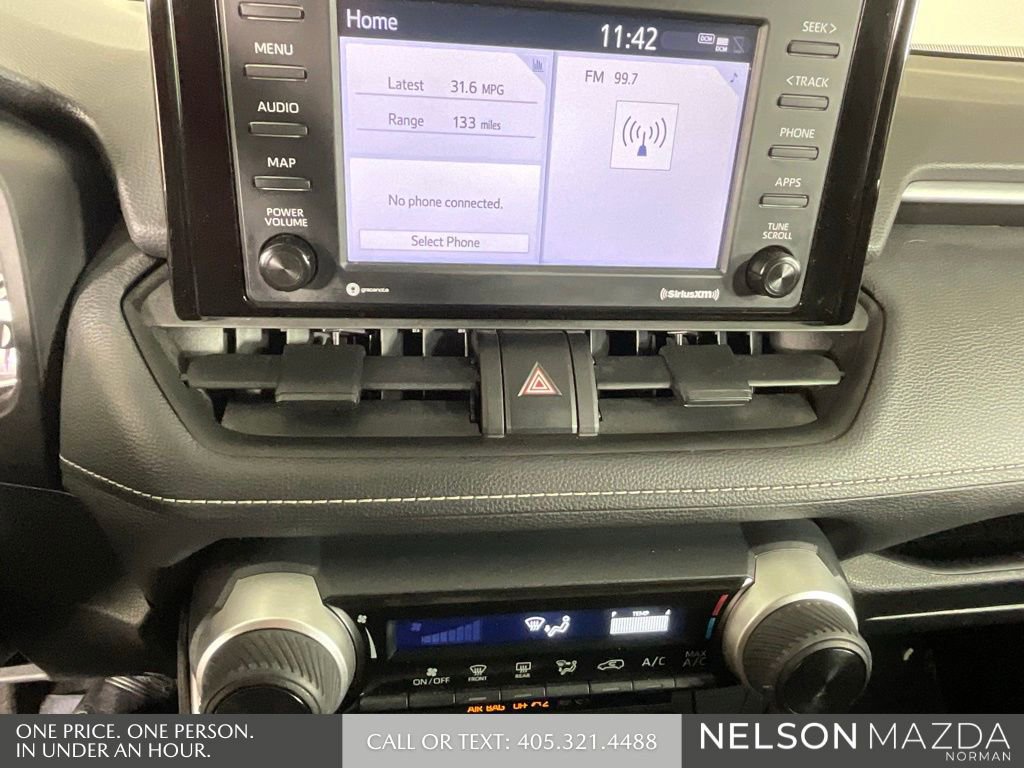 Used 2022 Toyota RAV4 LE image 34