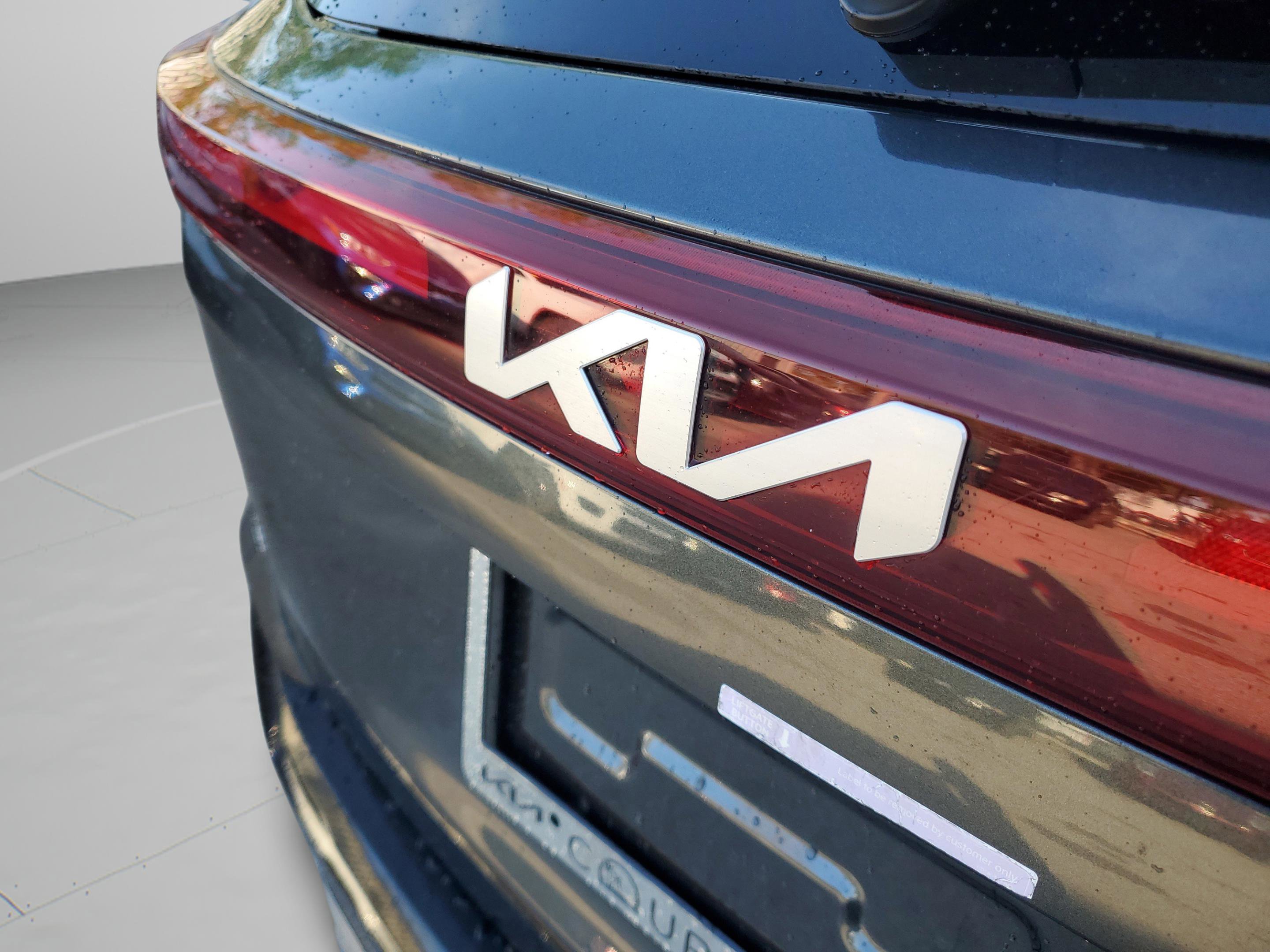 Certified 2024 Kia Seltos EX image 7