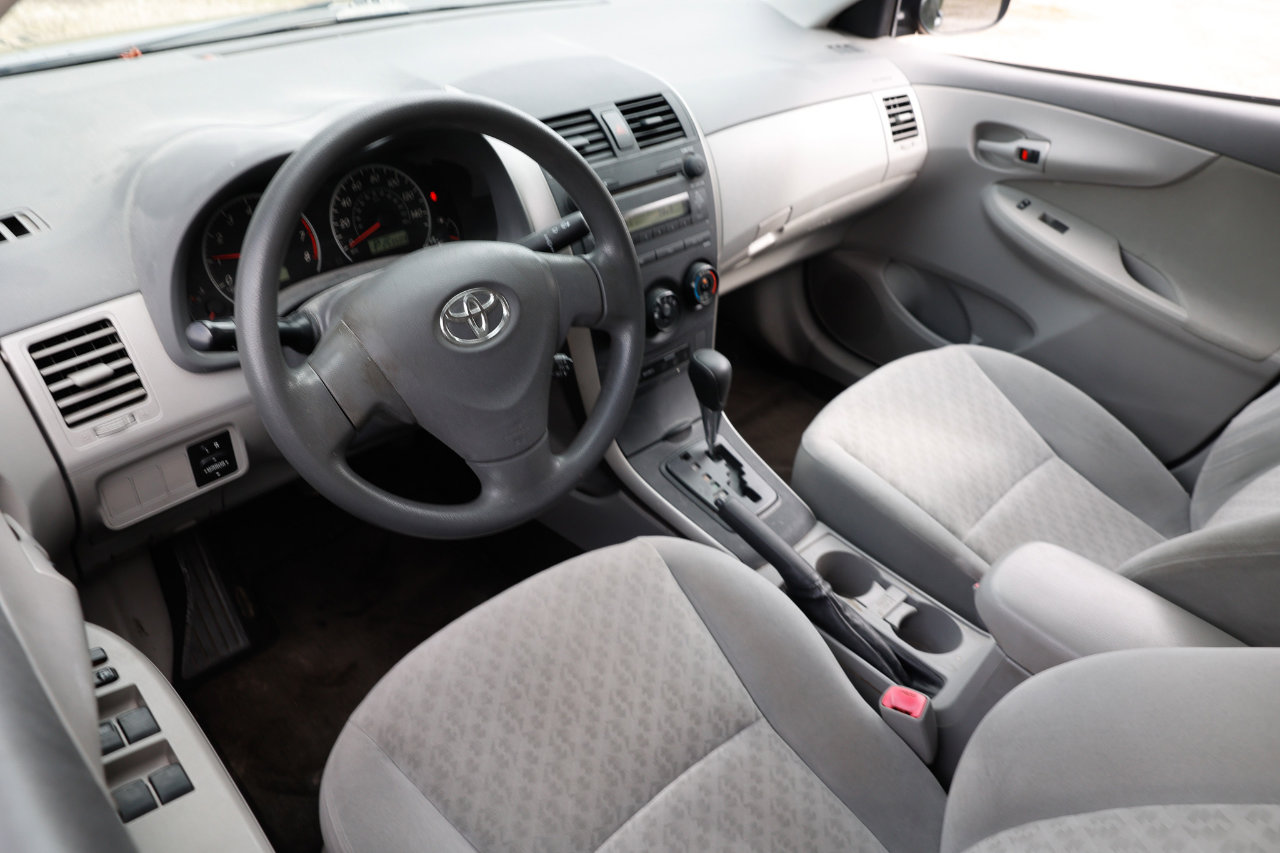 Used 2009 Toyota Corolla image 4