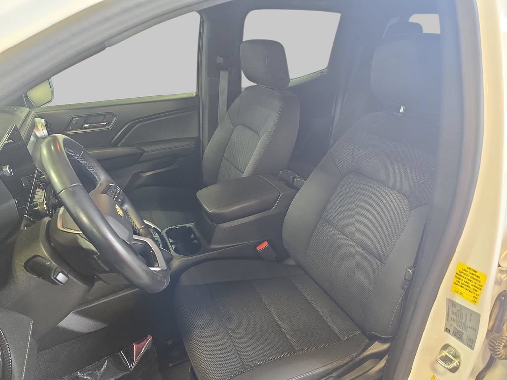 Used 2023 Chevrolet Colorado LT w/ LT Convenience Package AWD/4WD image 17