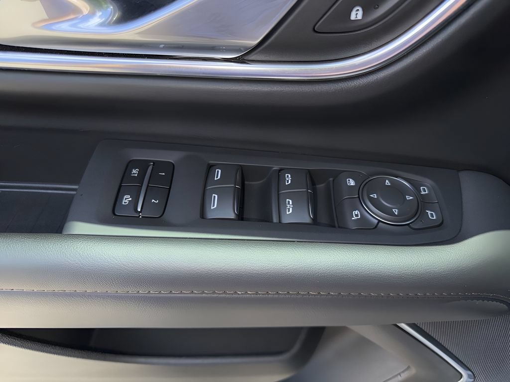 Used 2024 Chevrolet Suburban High Country w/ Advanced Technology Package AWD/4WD image 15