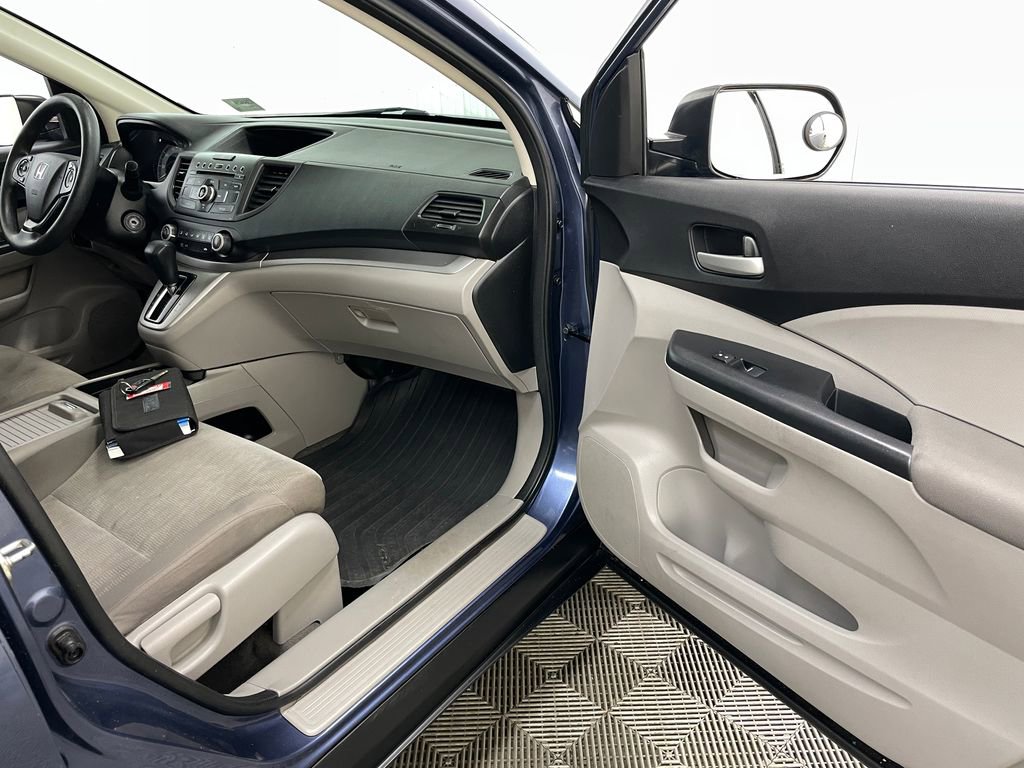 Used 2014 Honda CR-V LX image 30