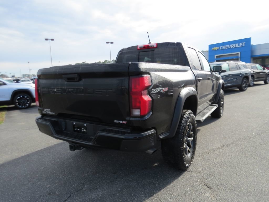 Certified 2023 Chevrolet Colorado ZR2 w/ ZR2 Convenience Package III image 10
