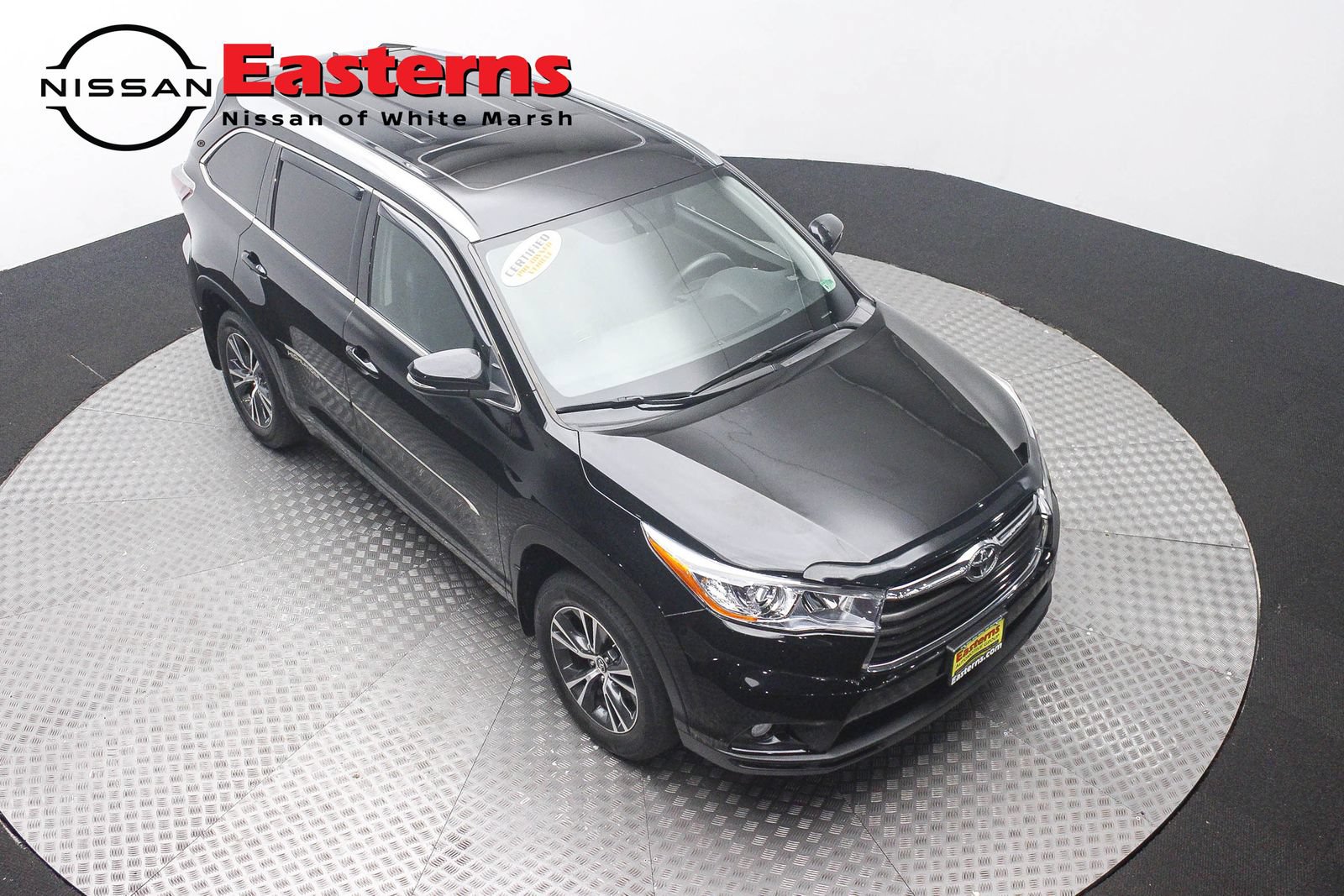 Used 2016 Toyota Highlander XLE AWD/4WD image 3