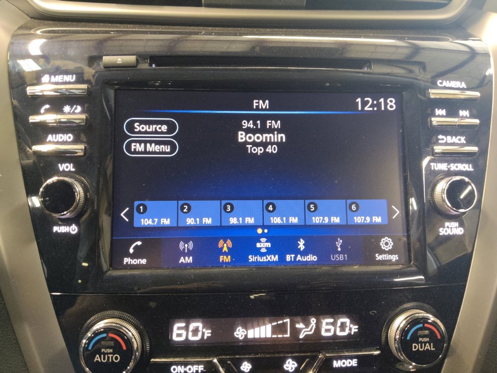 Used 2020 Nissan Murano SV image 25