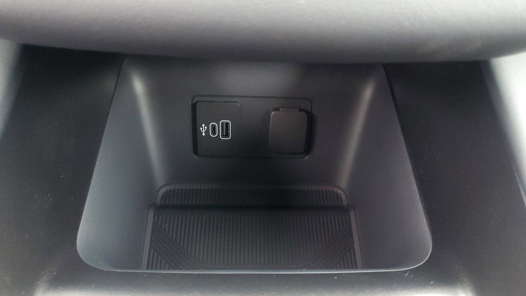 New 2026 Ford Explorer Tremor w/ Tremor Convenience Package image 31