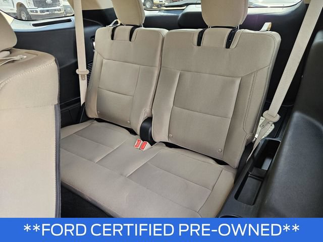 Used 2023 Ford Explorer XLT AWD/4WD image 23