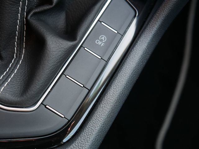 Used 2023 Volkswagen Taos SE image 35