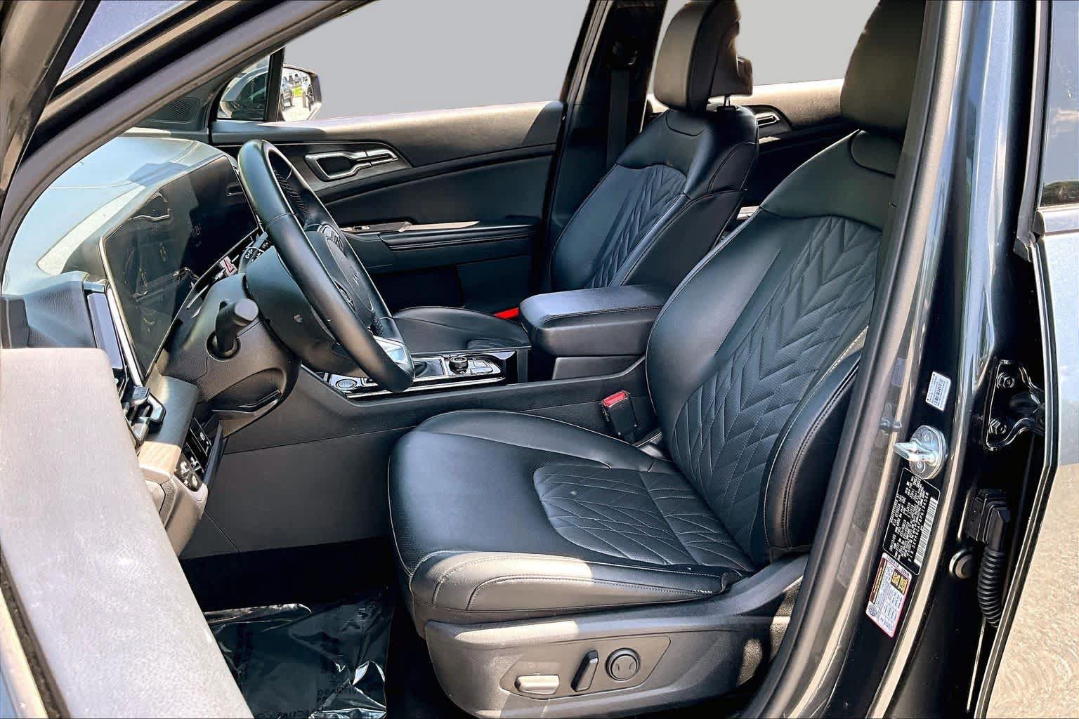 Used 2023 Kia Sportage X-Line w/ X-Line Premium Package AWD/4WD image 8