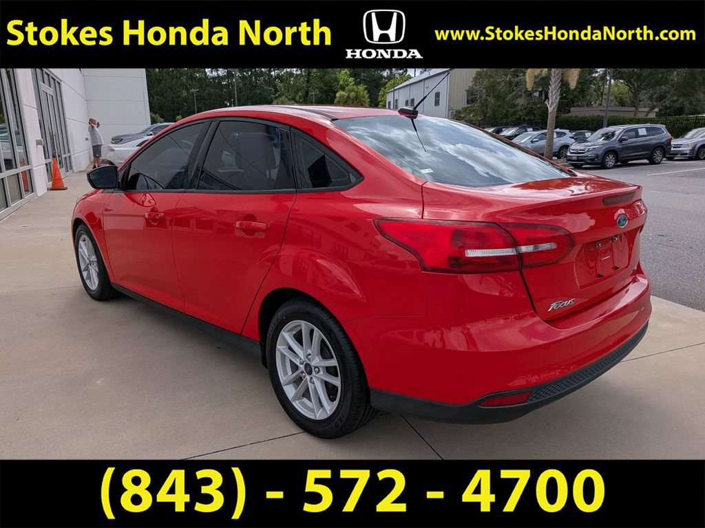 Used 2017 Ford Focus SE FWD image 6