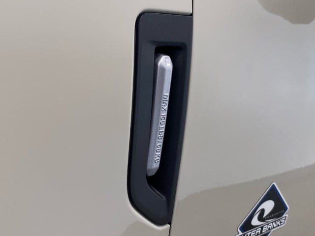 New 2025 Ford Bronco Sport Outer Banks w/ Sasquatch Outer Banks Package image 24