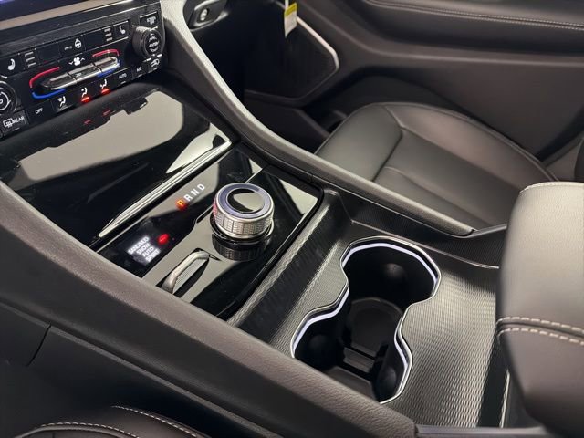 New 2025 Jeep Grand Cherokee L Limited w/ Trailer Tow Package image 19