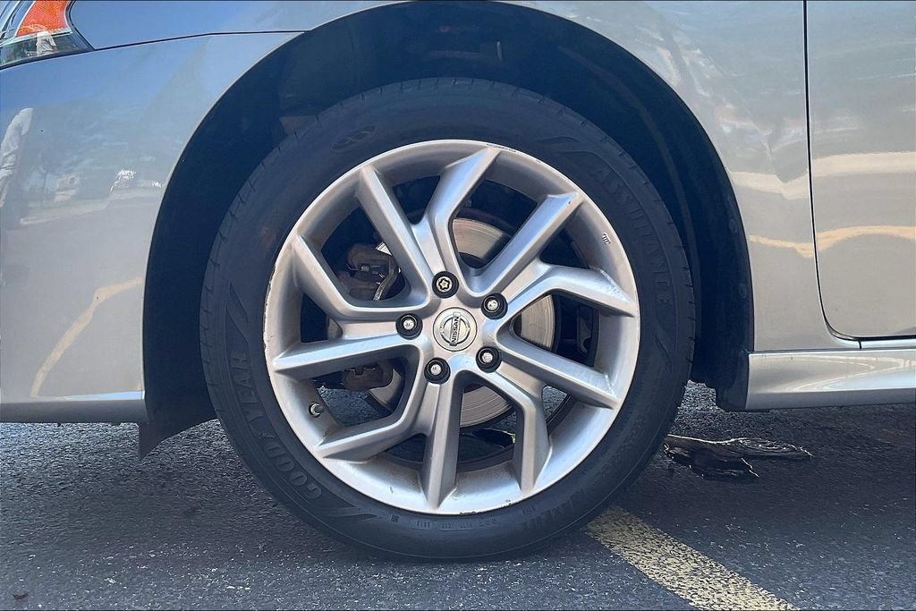 Used 2014 Nissan Sentra SR FWD image 10