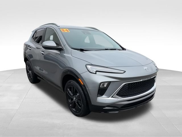 Certified 2024 Buick Encore GX Sport Touring w/ Comfort Package AWD/4WD image 2