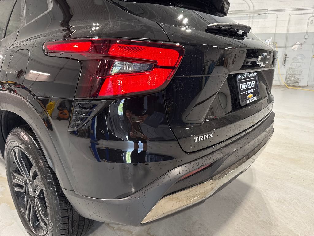 New 2026 Chevrolet Trax ACTIV FWD image 53