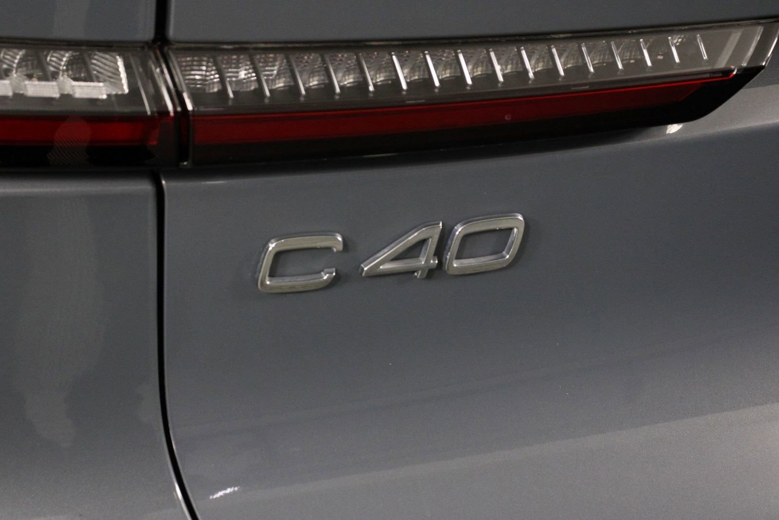 Certified 2023 Volvo C40 P8 Recharge Plus AWD/4WD image 19