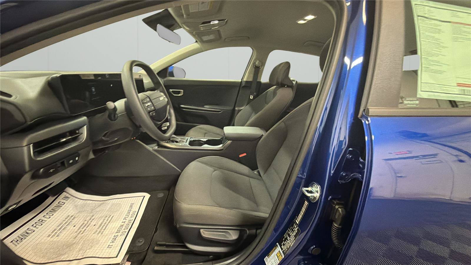 New 2026 Kia K4 FWD image 11