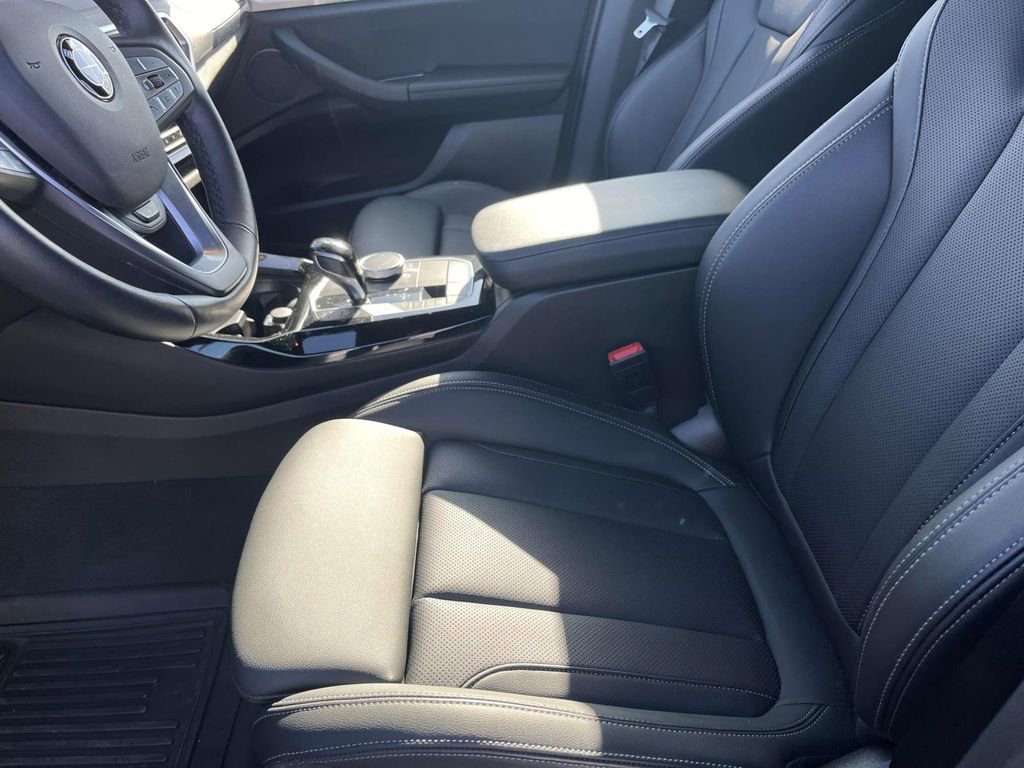 Used 2024 BMW X3 sDrive30i w/ Premium Package image 23