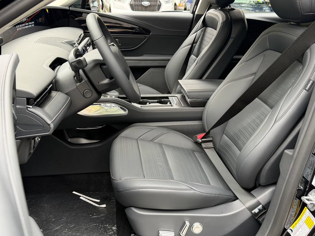 New 2026 Lincoln Nautilus Reserve AWD/4WD image 23