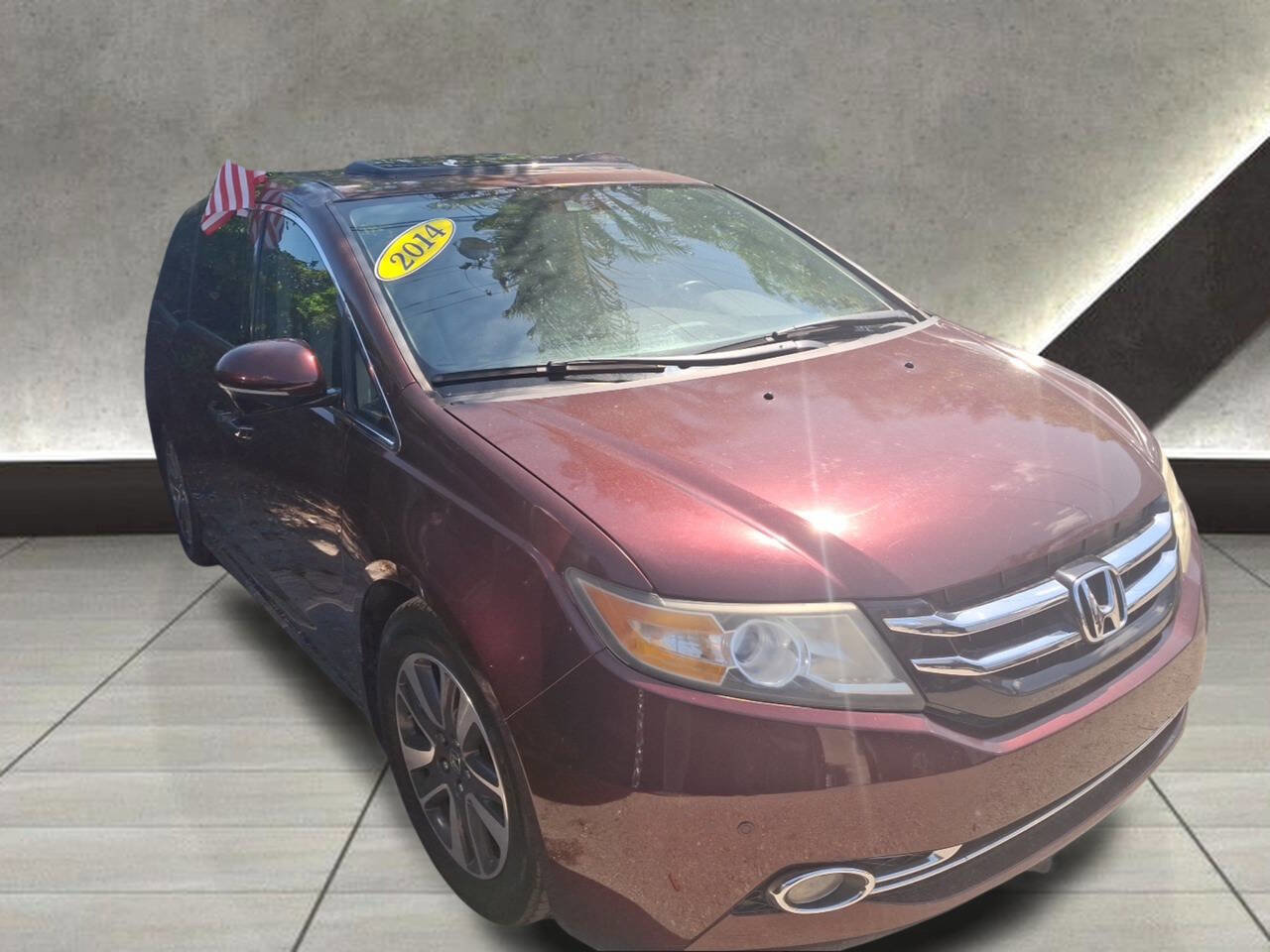 Used 2014 Honda Odyssey Touring Elite image 5