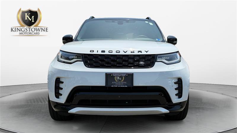 Used 2024 Land Rover Discovery Dynamic SE AWD/4WD image 8