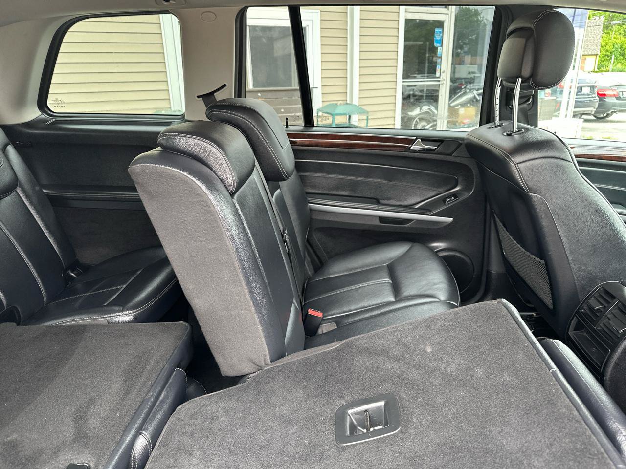 Used 2011 Mercedes-Benz GL 450 4MATIC w/ Premium 2 Pkg image 24