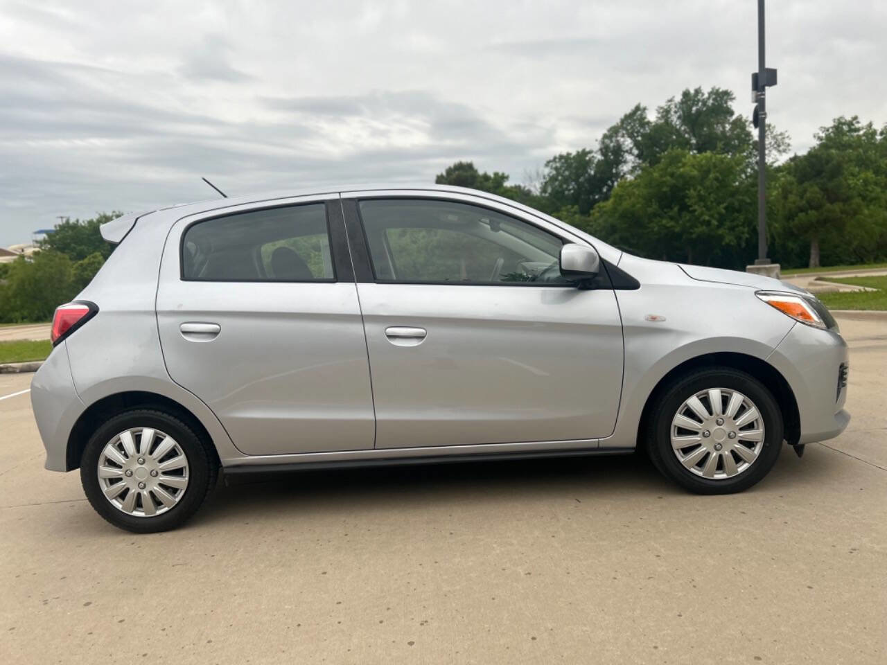 Used 2021 Mitsubishi Mirage ES image 5