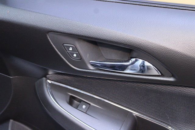Used 2017 Chevrolet Cruze LS image 9