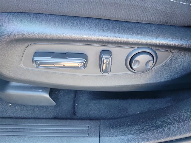 Certified 2023 Honda CR-V EX image 17