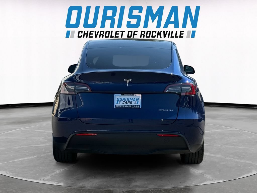 Used 2024 Tesla Model Y Long Range AWD/4WD image 5