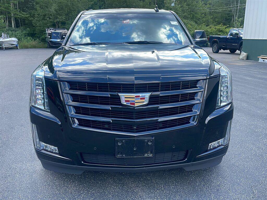 Certified 2020 Cadillac Escalade Premium Luxury w/ Escalade Sport Edition AWD/4WD image 9