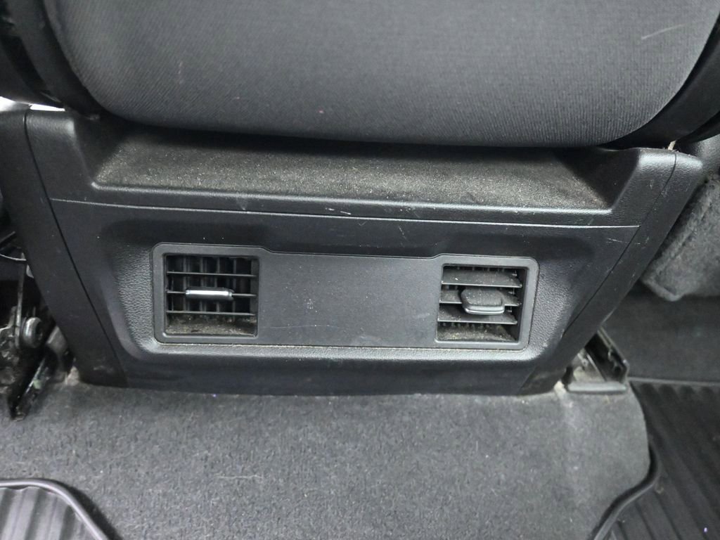 Used 2022 Chevrolet Silverado 1500 Custom image 21