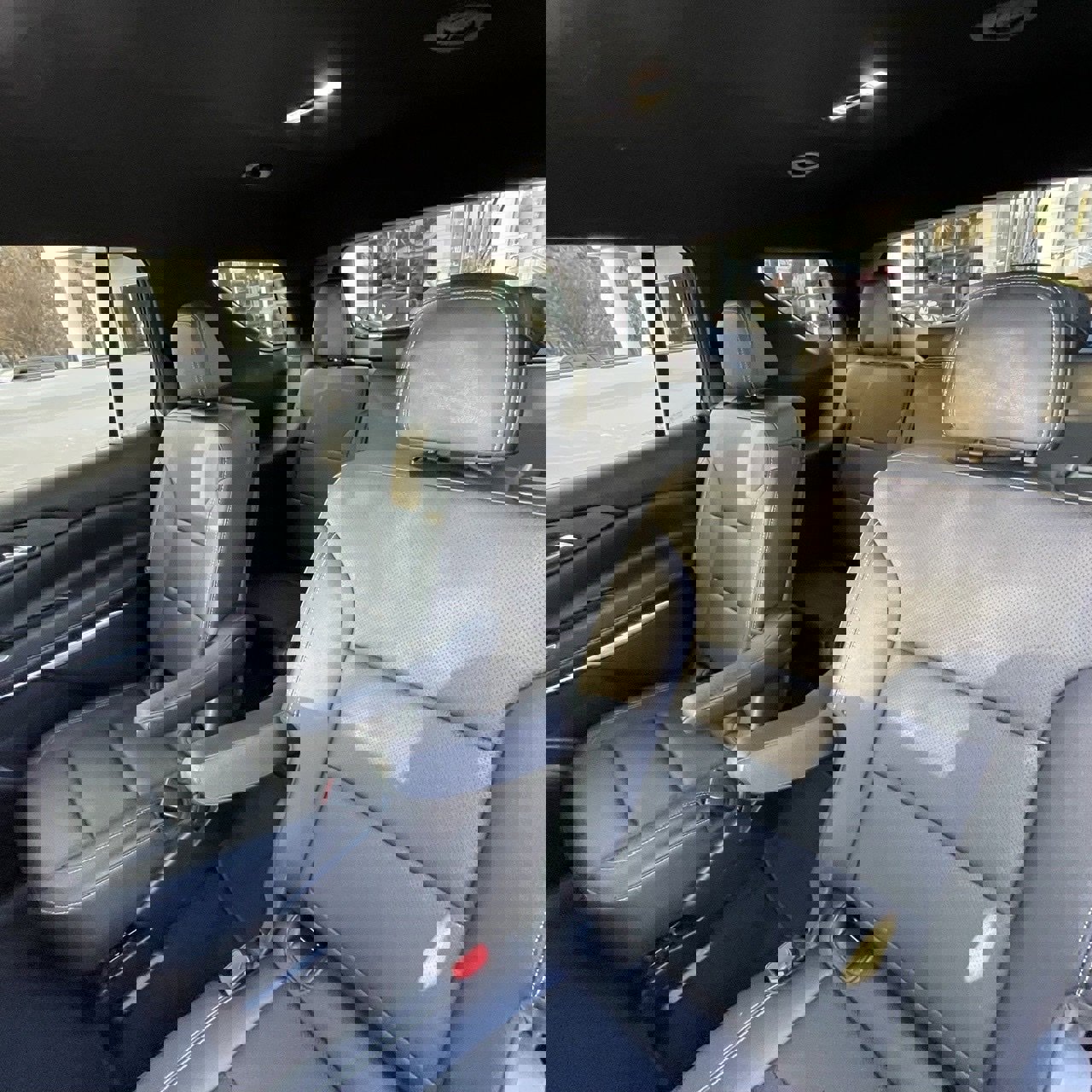 Used 2025 Chevrolet Traverse LT image 22