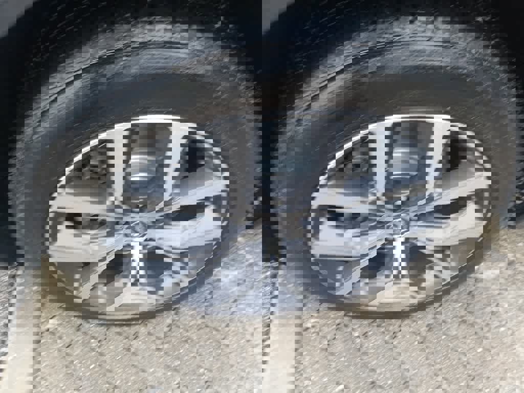 Used 2023 Acura MDX SH-AWD w/ Technology Package image 9