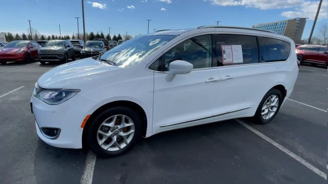 Used 2019 Chrysler Pacifica Touring-L Plus w/ Advanced Safetytec Group image 6