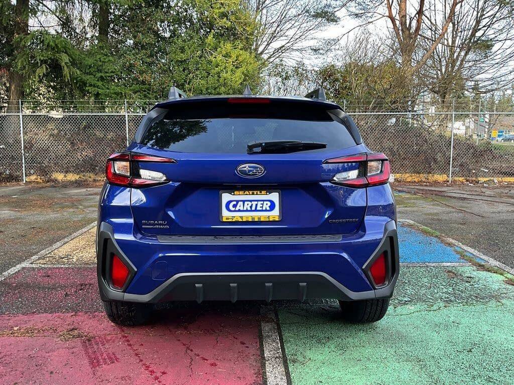 Certified 2025 Subaru Crosstrek 2.0i Premium AWD/4WD image 7