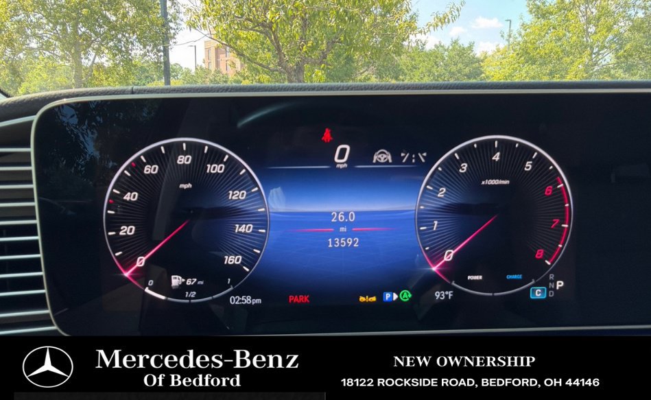 Used 2024 Mercedes-Benz GLS 450 4MATIC image 12
