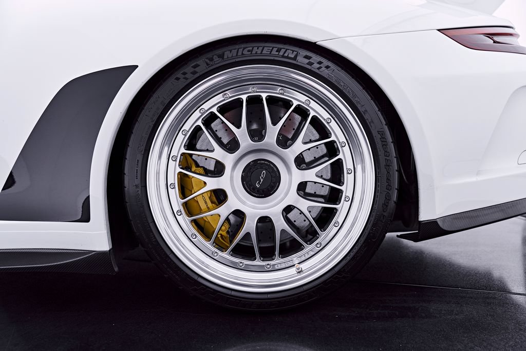 Used 2018 Porsche 911 GT3 RWD image 43