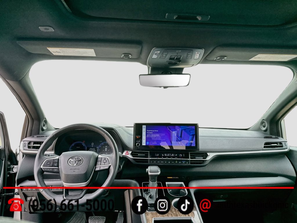 Used 2025 Toyota Sienna Limited AWD/4WD image 22