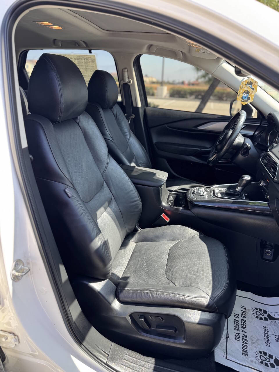 Used 2018 MAZDA CX-9 Touring w/ Touring Premium Package FWD image 11