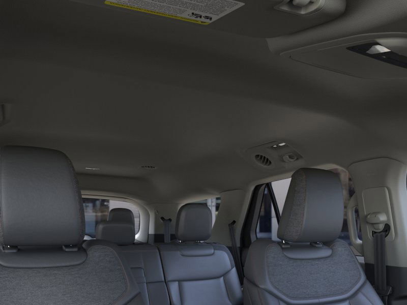 New 2025 Ford Explorer Active w/ Active Comfort Package image 22