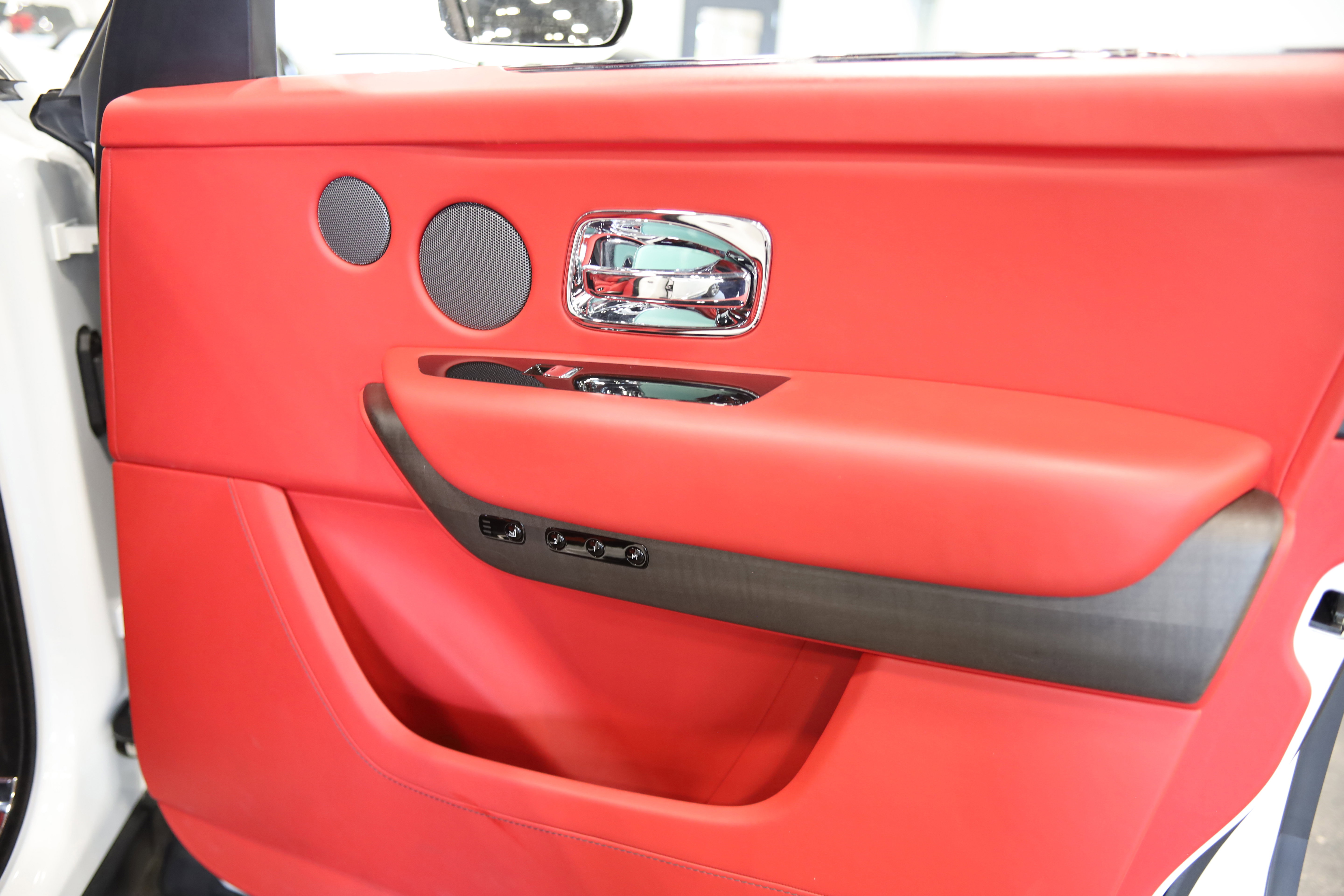 Used 2023 Rolls-Royce Cullinan AWD/4WD image 45