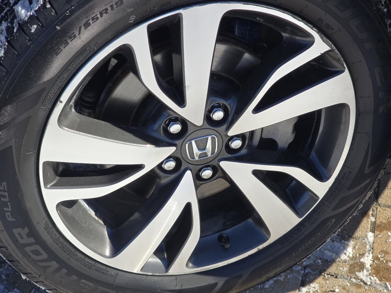 Certified 2023 Honda Odyssey Touring image 13