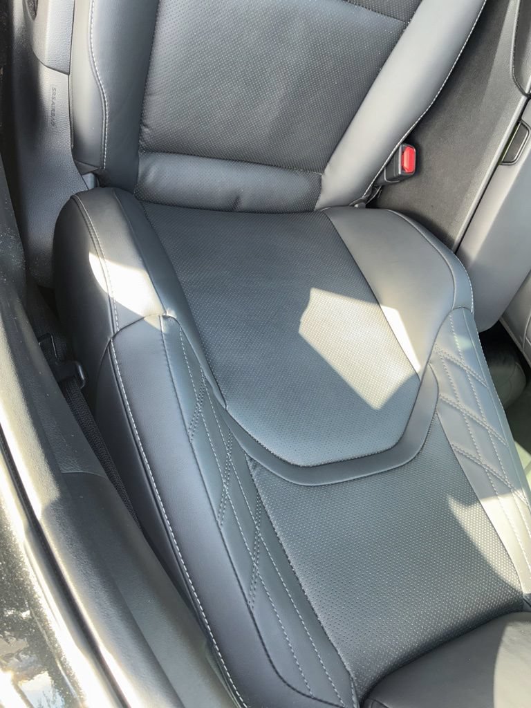 Used 2025 Lexus UX 300h FWD image 15