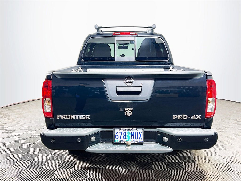 Used 2020 Nissan Frontier PRO-4X image 7